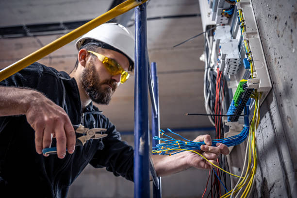 Best Local Electrician Companies  in Sedalia, MO